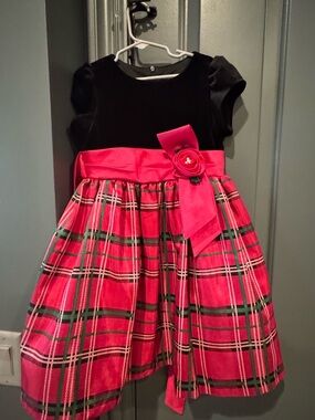 Jayne Copeland Black Satin Label Dress Top